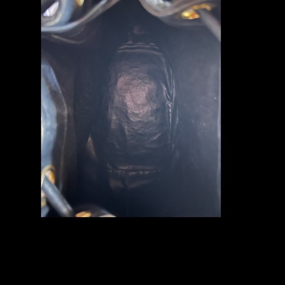 Authentic Chanel Bucket Drawstring Vintage Black Quilted Lambskin Cross Body Bag - Picture 9 of 14